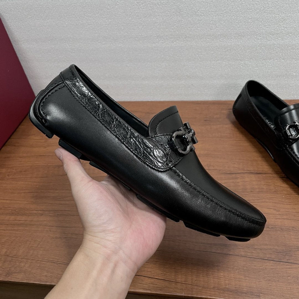 FERRAGAMO Black Horsebit Driving Loafers